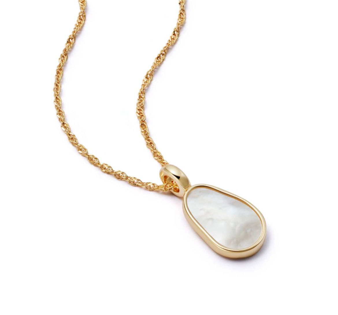 Picture of Mother of Pearl 18ct Gold Plated Necklace