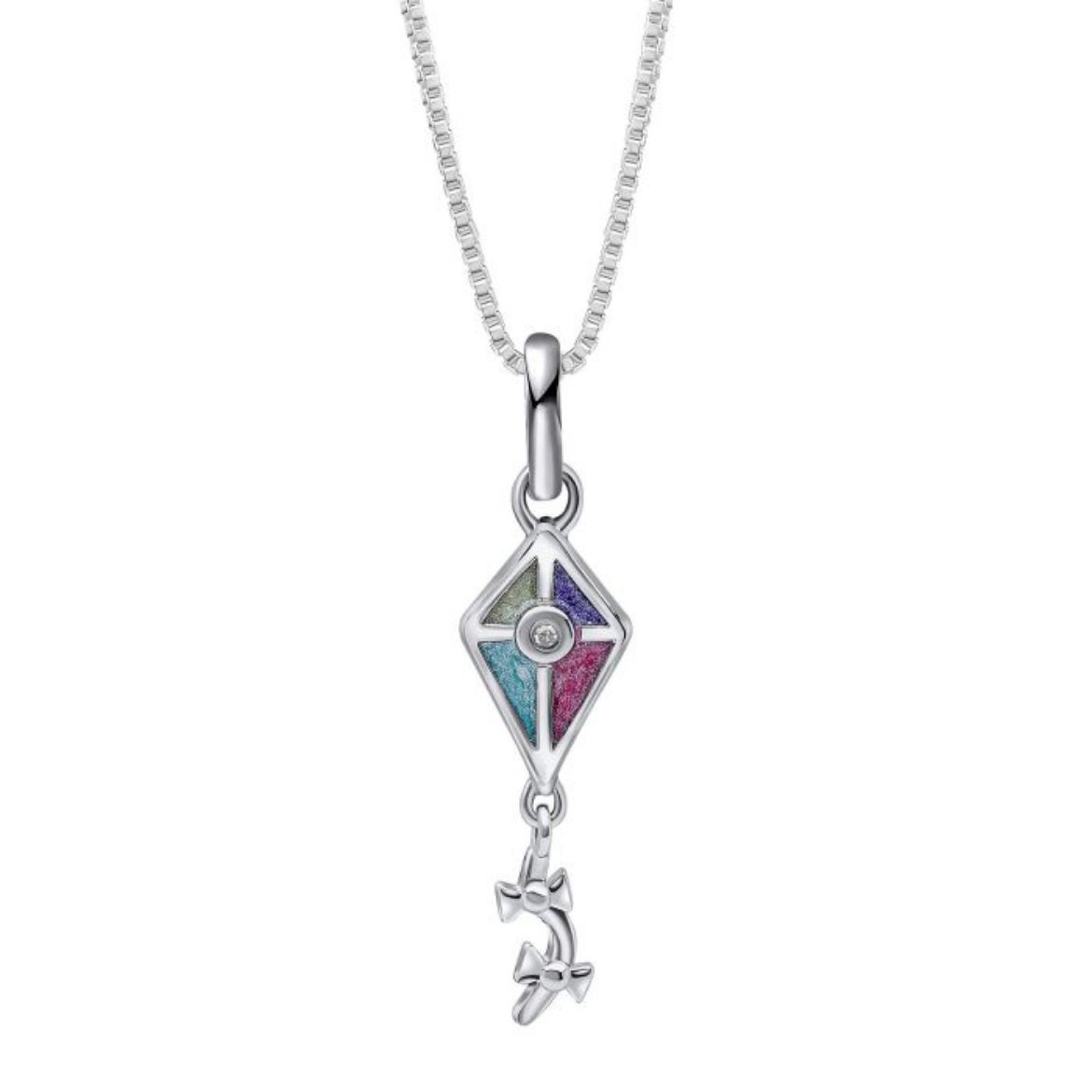 Picture of Kite Pendant with Diamond