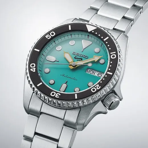 Picture of Seiko 5 Sports SKX ‘Midi’ Teal