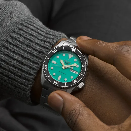 Picture of Seiko 5 Sports SKX ‘Midi’ Teal