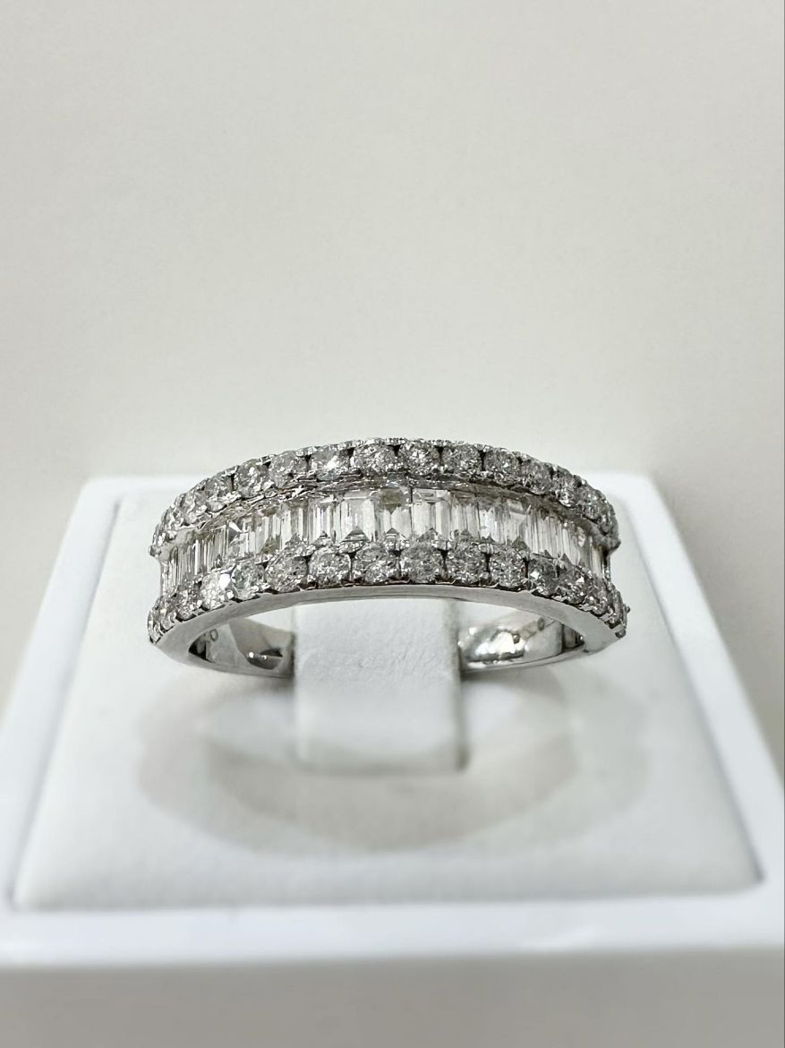 Picture of 18ct White Gold Triple Row Diamond Ring