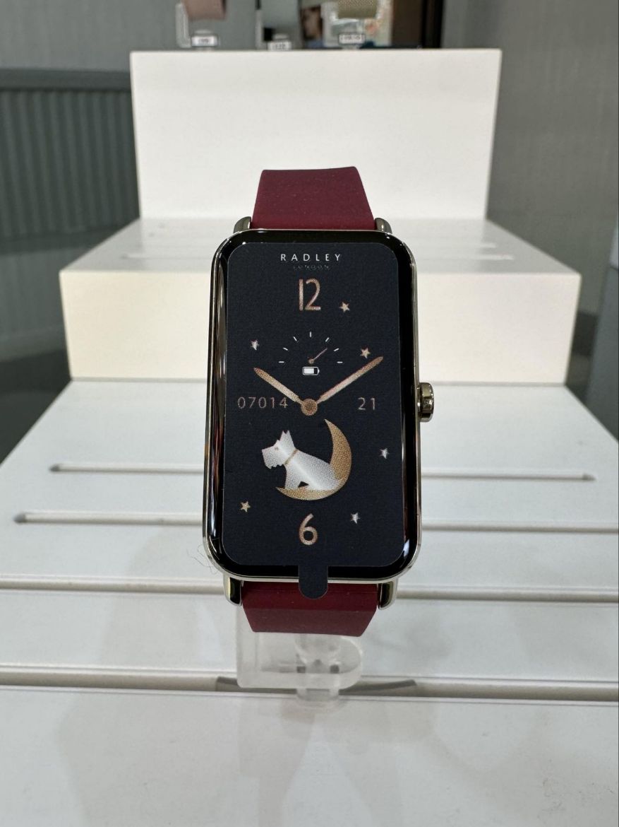 Picture of Series 21 Smart Watch with Berry Red Silicone Strap