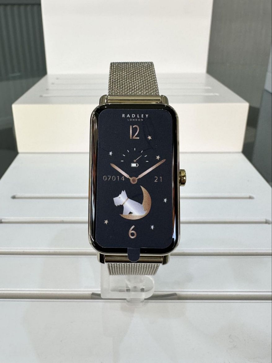 Picture of Series 21 Smart Watch with Gold Tone Mesh Strap