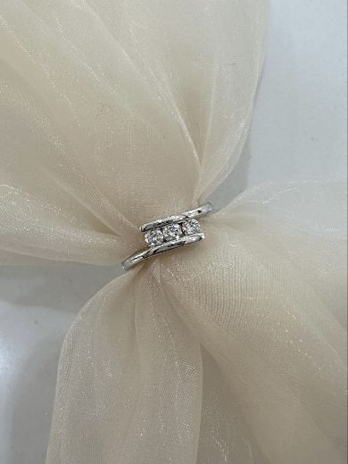 Picture of Platinum Tension Set Diamond Ring