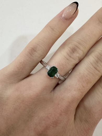 Picture of 18ct White Gold 3 Stone Emerald and Diamond Ring