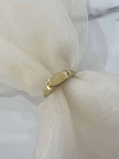 Picture of 9ct Yellow Gold Mini Signet Ring