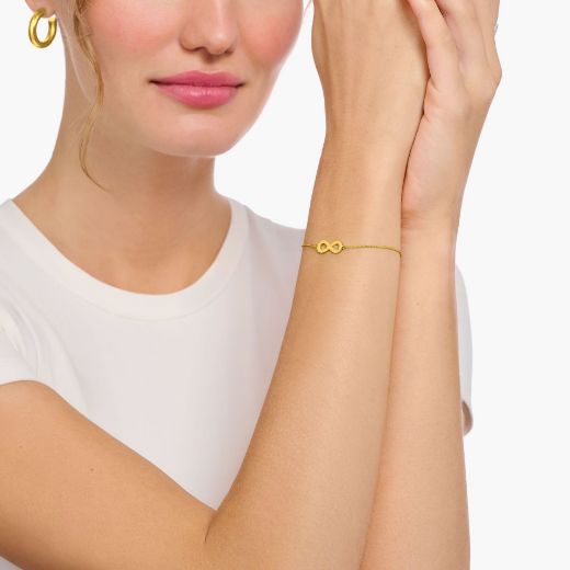 Picture of Gold Infinity Bracelet 