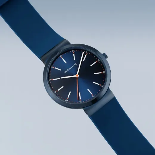 Picture of Navy Silicone Watch with Additional Strap 