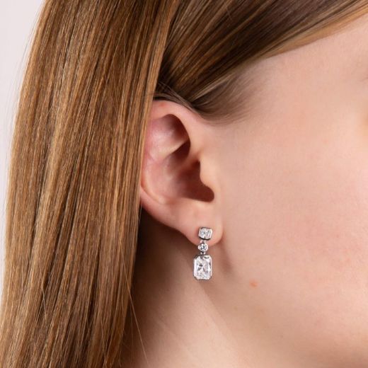 Picture of Tri-Stone Drop Earrings