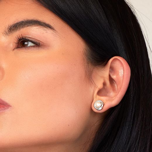Picture of Bevel Trilogy Pearl Stud Earrings