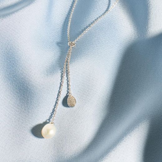 Picture of Coast Pebble Glisten Pavé & Pearl Lariat Style Necklace