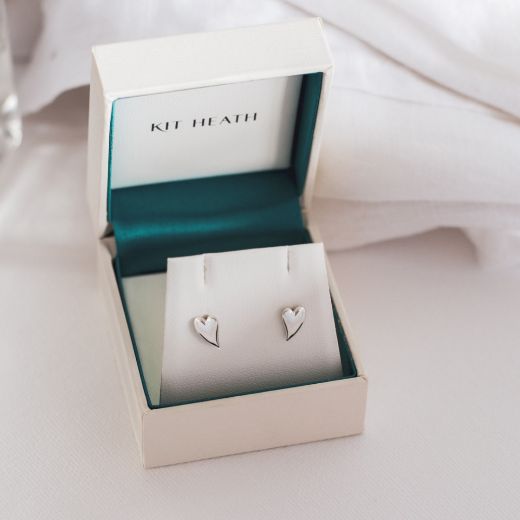 Picture of Desire Kiss Mini Heart Stud Earrings
