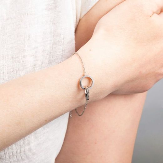 Picture of Interlocking Rings Bracelet