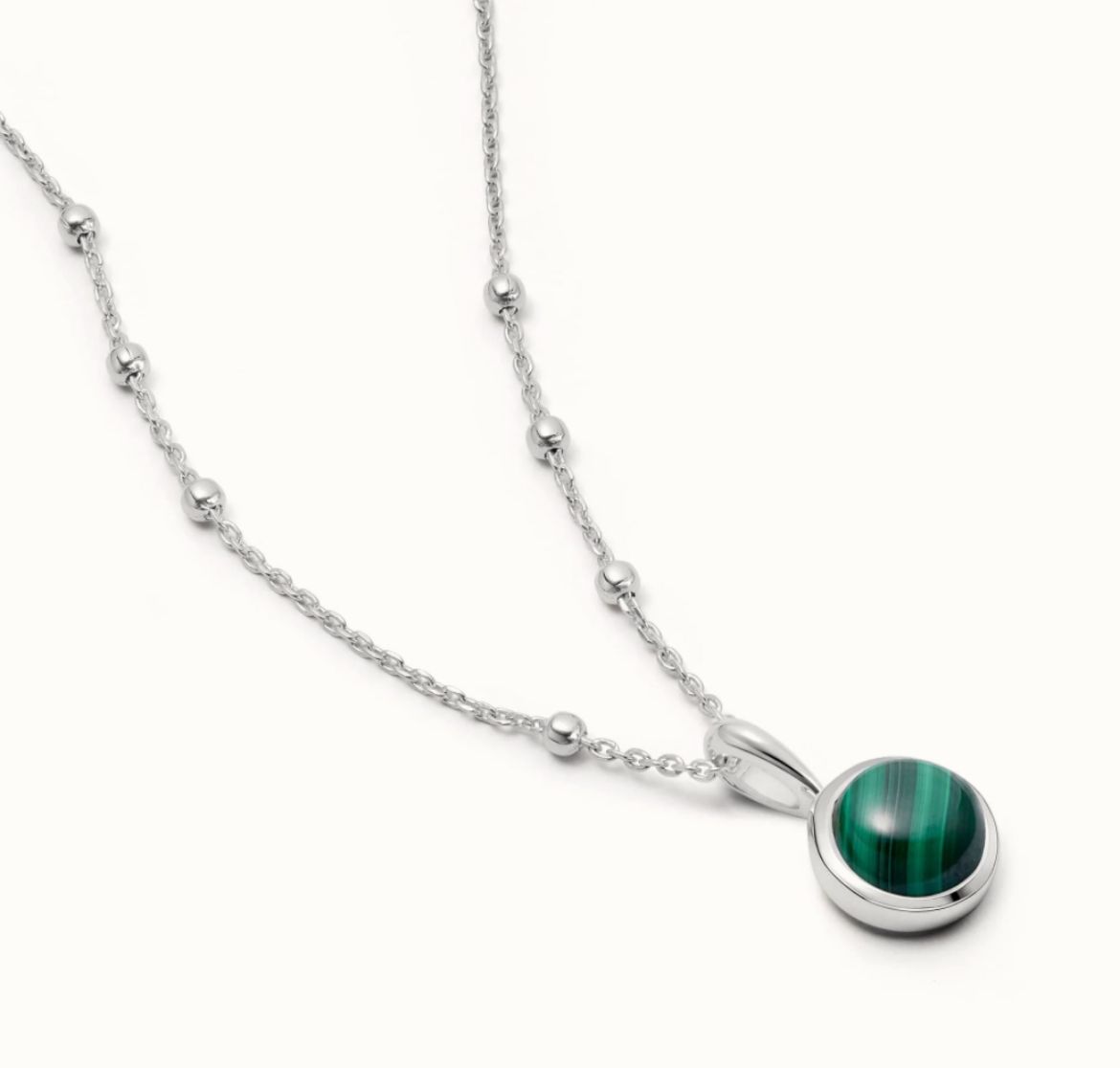 Picture of Malachite Healing Stone Silver Necklace