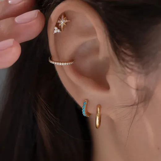 Picture of Trinity Flat Back Labret Stud - Gold