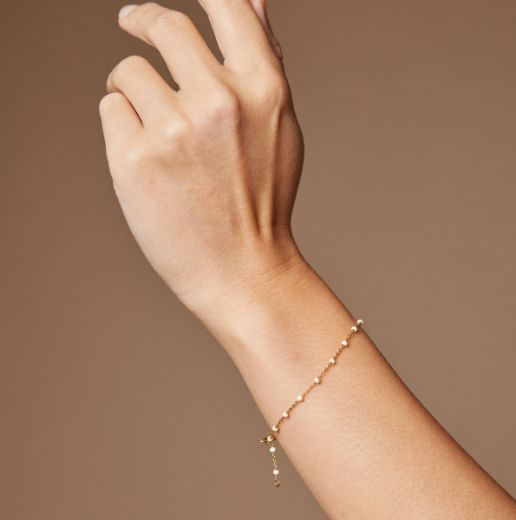 Picture of White Enamel Lola Bracelet 