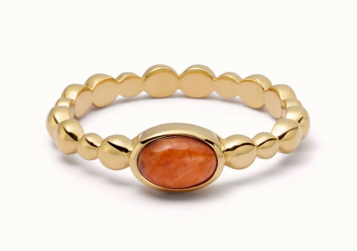 Picture of Red Coral healing bobble ring in gold