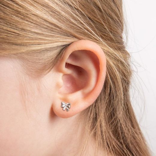 Picture of Bow Stud Earrings with Diamond